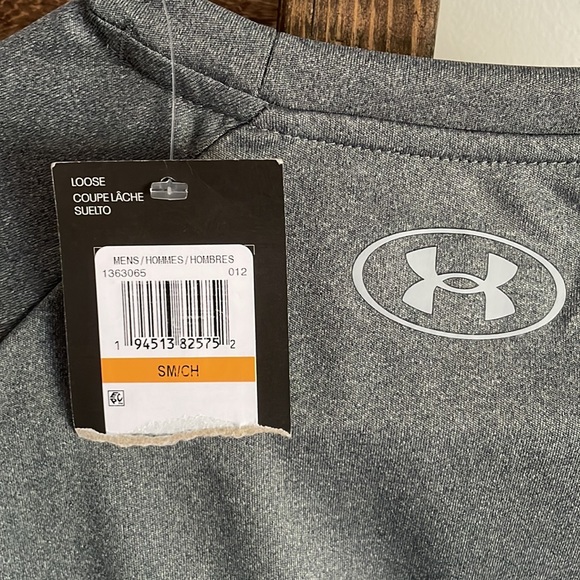 Under Armour Gray Short Sleeve Tee - Picture 4 of 5